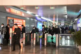 巢湖东站“双高铁时代”首个春运圆满落幕图片