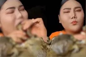 泰国网红吃播水煮整只牛蛙，一口吞半截身体，网友吓坏直呼“太恶心”图片