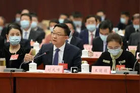 会见企业家｜刘庆峰：借AI精准因材施教视频封面