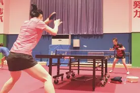5名大将提振士气 河南省乒乓球队练球正酣 10天后征战全运会预赛图片