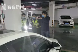 6岁男孩惨遭小车碾压 司机帮其穿鞋子后扔在路边图片