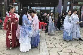 湿地公园“跨界”二次元！成都新津完美时光“公园+文创场景”发布图片