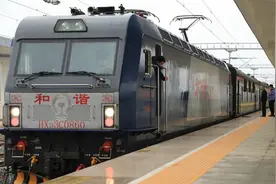 【重磅】已发车！融安首趟特快列车驶向柳州图片