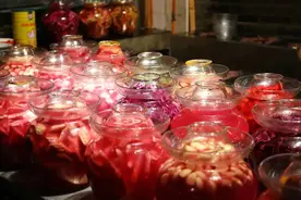 一碟泡菜29元，这家店的销量冠军是它图片