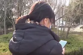 日租房内，青岛一女子被欠债的持刀胁迫？“我跑了3次，逃出来后拼命砸邻居的门…”图片