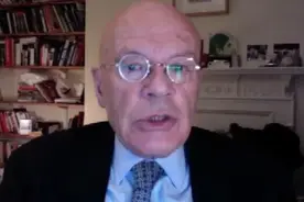 世界看两会丨英国学者马丁·雅克：自信中国树立世界大国典范视频封面