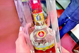 1个茅台空瓶卖数百元甚至上千元，真瓶装散酒摇身变“茅台”图片