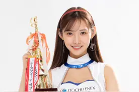 22岁中日混血女孩摘日本赛车皇后桂冠 用两种语言感言图片