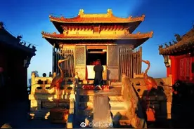 注意！武当山金顶、紫霄宫今起对外开放图片