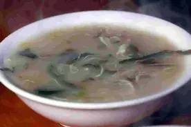一碗胡辣汤图片