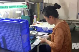 不起眼的大生意：1只手机壳卖3.5元还包邮，广东工厂如何从亏千万到赚千万？图片