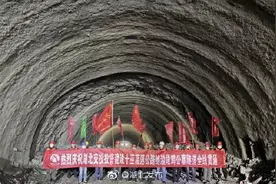 湖北这条高速迎来重大进展图片