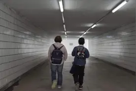 人生的必修课，是学会接纳“不完美”图片