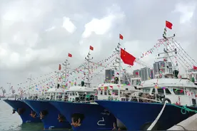 8艘远洋渔船起航非洲！湛江海关助力企业拓展“一带一路”远洋捕捞项目图片