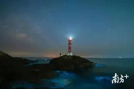 震撼！95后司机6个月拍出星辰大海图片