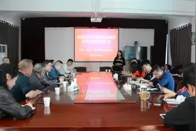 南明区持续推进南明小学副校长王玉先进事迹宣讲活动图片