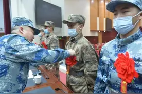 好男儿当兵去 营山120名新兵奔赴军营图片