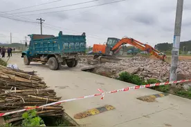 四塘镇：强化农房管控图片