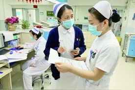 童莉：践行初心使命的“白衣天使”图片