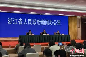 浙江对境外来浙人员健康管理措施调整为“14+7”图片