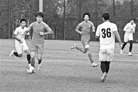 U20国青队继续踢中乙 国青队参与升降级图片