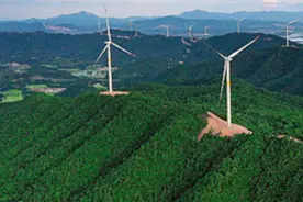 极端天气气候事件为何频发？人民日报关注降碳硬仗图片