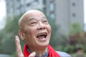 老湘剧演员伍仁斌40年来收集各种吆喝声，吆喝声里留下长沙记忆图片