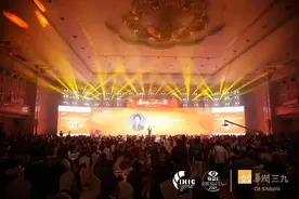 2021健博会暨第六届双品汇葫芦娃之夜：药店新零售风云榜颁奖究竟花落谁家？图片