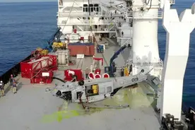 美军坠海1年多的海鹰直升机终于被捞上来了 但日本坠海的F35至今仍无解图片