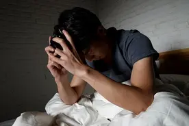 睡不好可能会变胖视频封面