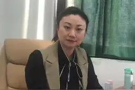 能打硬仗、会做甜品……东大这位宿管阿姨又飒又暖图片