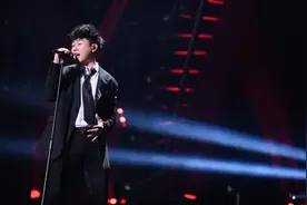 《天赐的声音2》尚雯婕、安又琪谈“冠军”头衔，白举纲、赖美云燃烧“中二魂”图片