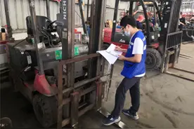 里水167台叉车已上牌！各位叉车司机，这些安全知识要注意！图片