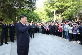 一见·“一生中最好的年华”，习近平做了哪些事？图片