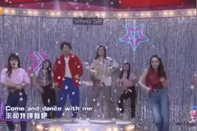 回忆杀！张柏芝时隔20年再跳经典樱花舞图片