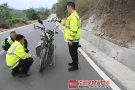 年纪尚小别开车！百色发生两起学生无证驾驶事故，酿伤亡悲剧图片