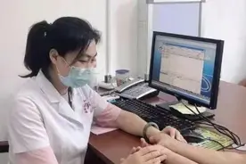 耳鸣如雷 小小银针显奇效图片