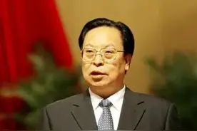 「党建治学」徐光春：《博览群书》要做到“三个反对”——反对为发论文写文章，反对为捧人写文章，反对脱离实际写文章图片