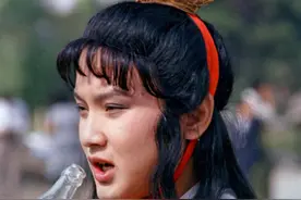 林妹妹喝汽水潘金莲武大郎跳现代舞？揭秘你没见过的四大名著的花絮图片