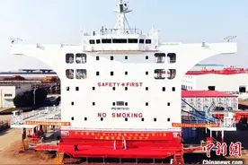 中国船舶外高桥造船交付第200套上层建筑图片