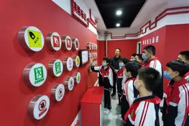 安全伴我行图片