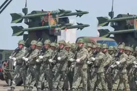 德媒：台军不过是个“空壳”与解放军差距如天壤之别图片