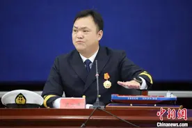 “海上工作”好玩么？“乘风破浪的哥哥”有话说图片
