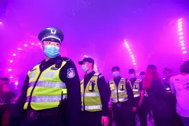 解密！这个佛山“夜经济”最发达的地方，为何能打造成“平安园区”？图片