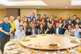 朱立伦团队聚会“军容壮盛”独缺侯友宜与李四川图片
