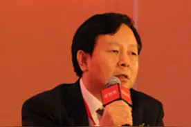 人保寿险现高层变动：总裁与党委副书记同日退居二线，副总王文出任临时负责人图片