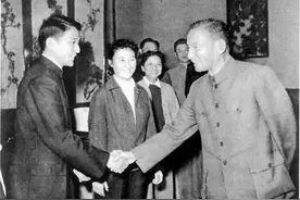 秦来来：评弹要牢记陈云同志的话，“出人出书走正路”图片