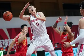 广东男篮提前三轮锁定常规赛冠军，然而辽宁队迎来重大利好图片