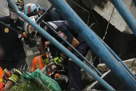 曼谷一楼房倒塌致数人死亡图片
