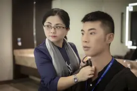 东莞这个80后，原是街头美甲师，如今登上央视，逆袭成古装造型师图片